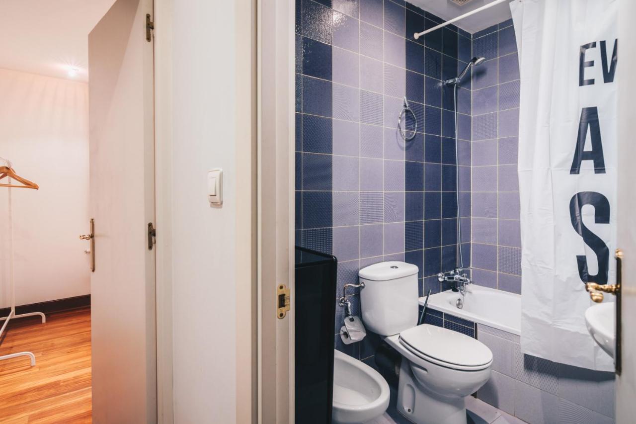 Apartment Old Town Madari By People